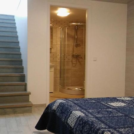 Columba Livia Guesthouse Palanga Exterior photo