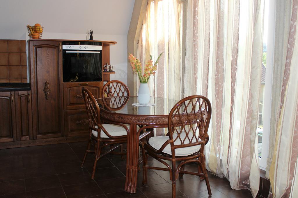 Columba Livia Guesthouse Palanga Room photo